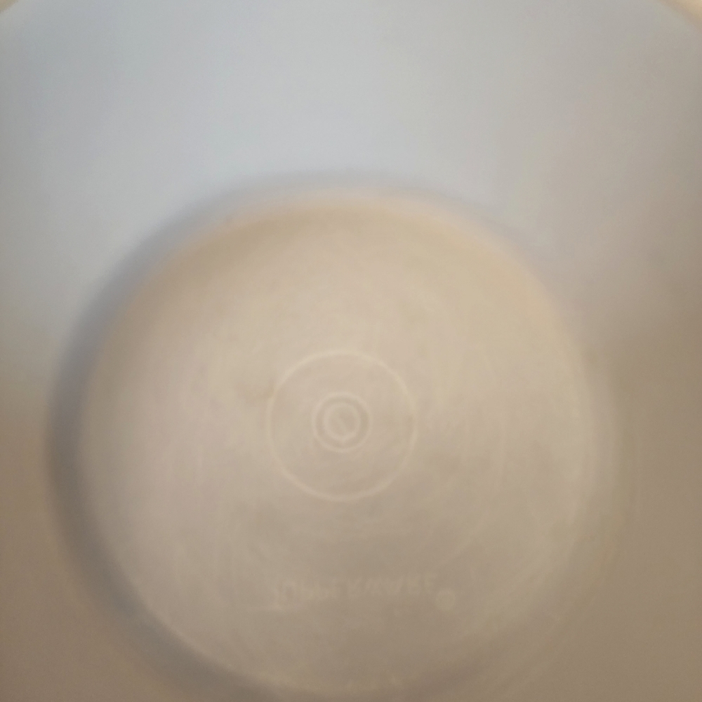 Vintage Tupperware Cake taker - Picture 6 of 7